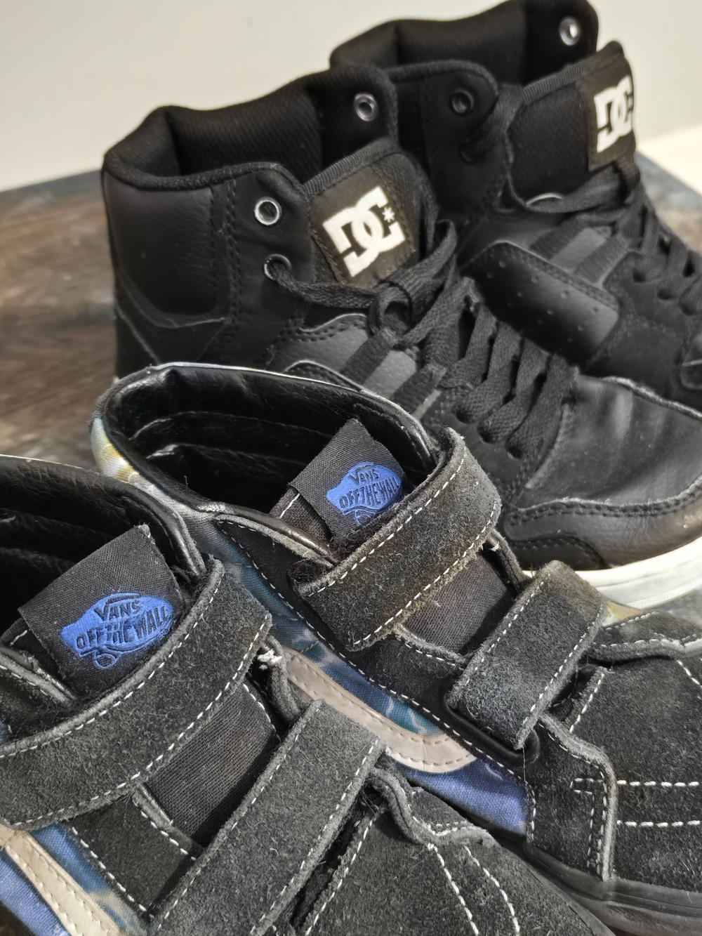 Kids Skate Shoes Bundle (2 Pairs) - Vans & DC Shoes - Youth Size 3